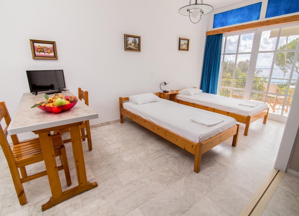 Theodora Apartments Avía المظهر الخارجي الصورة
